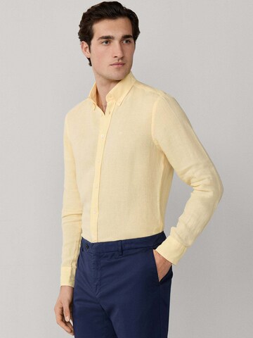 Coupe regular Chemise Hackett London en jaune