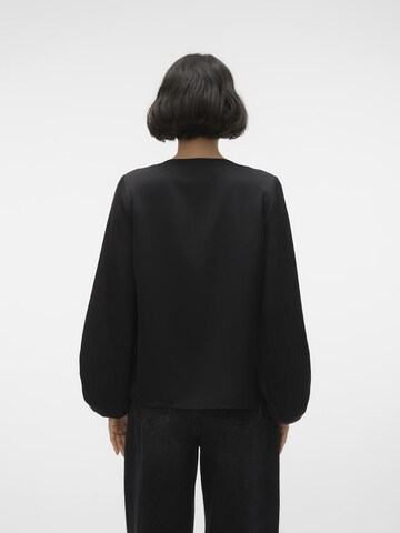 VERO MODA - Blusa 'LOVIE' em preto