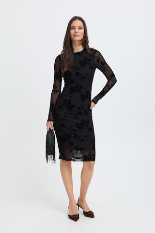 b.young - Vestido em preto: frente