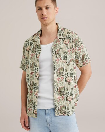 Regular fit Cămașă de la WE Fashion pe verde: față