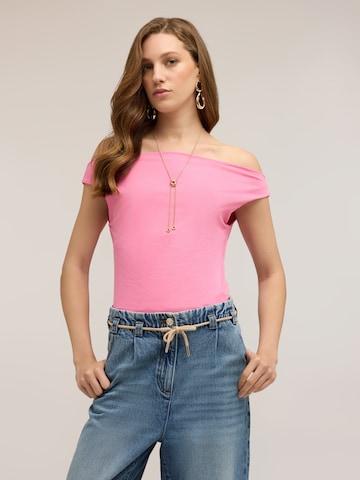 Maglietta di MOTIVI in rosa