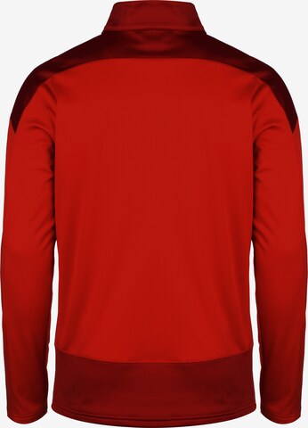 T-Shirt fonctionnel PUMA en rouge