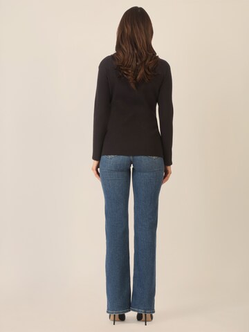 APART Sweater in Black