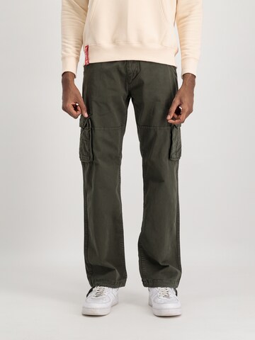 ALPHA INDUSTRIES Regular Cargobroek 'Jet' in Grijs: voorkant