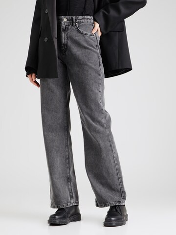 Regular Jean Trendyol en gris : devant