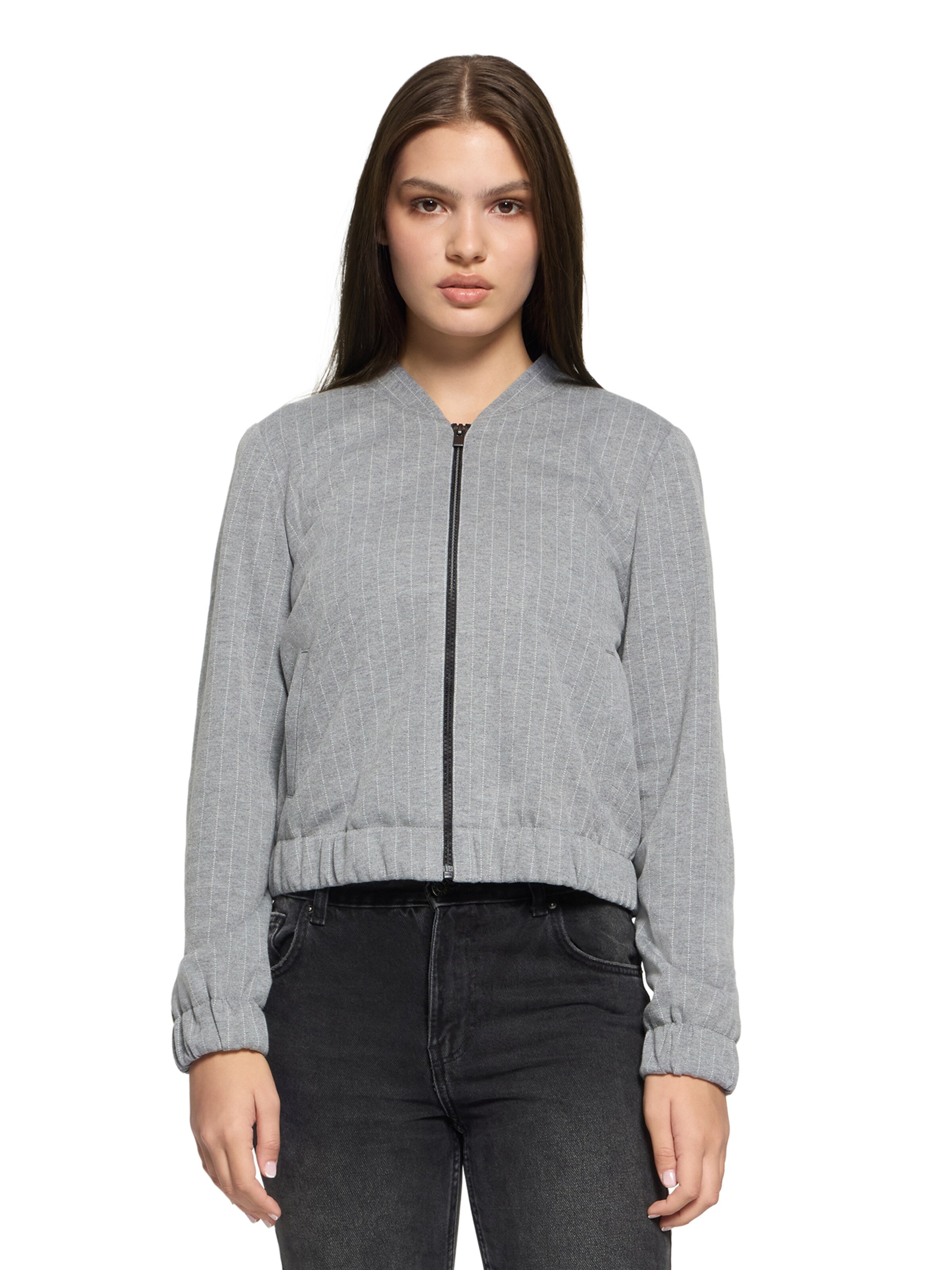 Betty & Co Tussenjas in Grijs: voorkant