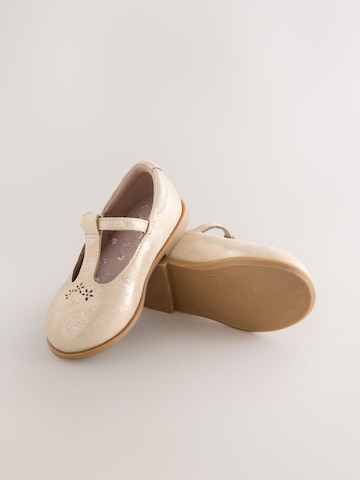 bēšs Next Balerīnas