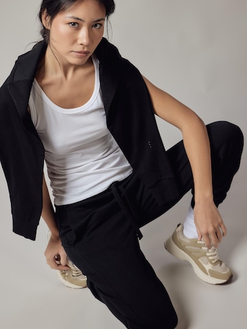 regular Pantaloni di OWN Off With Nature in nero