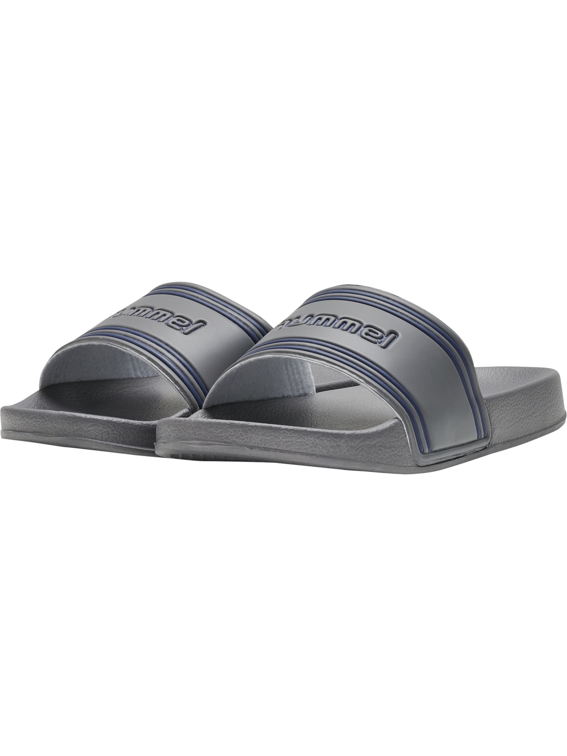 Hummel Beach & swim shoe in Grey