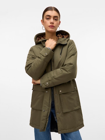 VERO MODA Winter Parka in Green