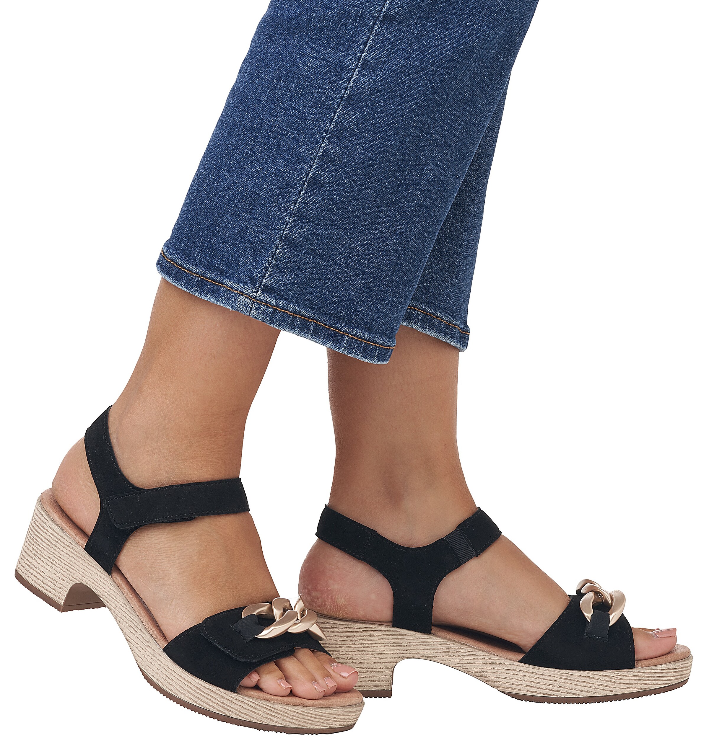 REMONTE Sandals in Black