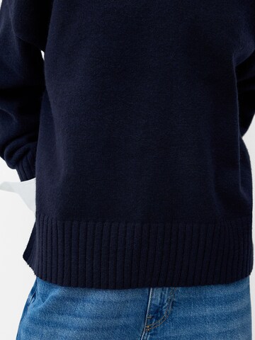 Bershka Sweater in Blue
