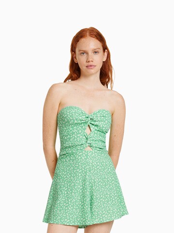 Bershka Jumpsuit in Groen: voorkant