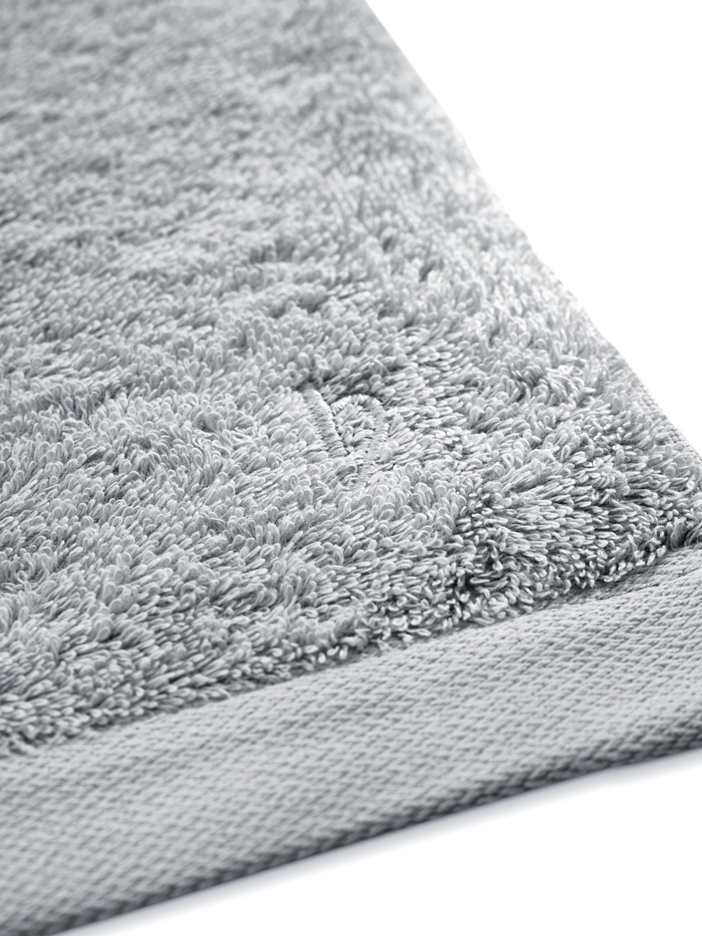 Herzbach home Set in Silver