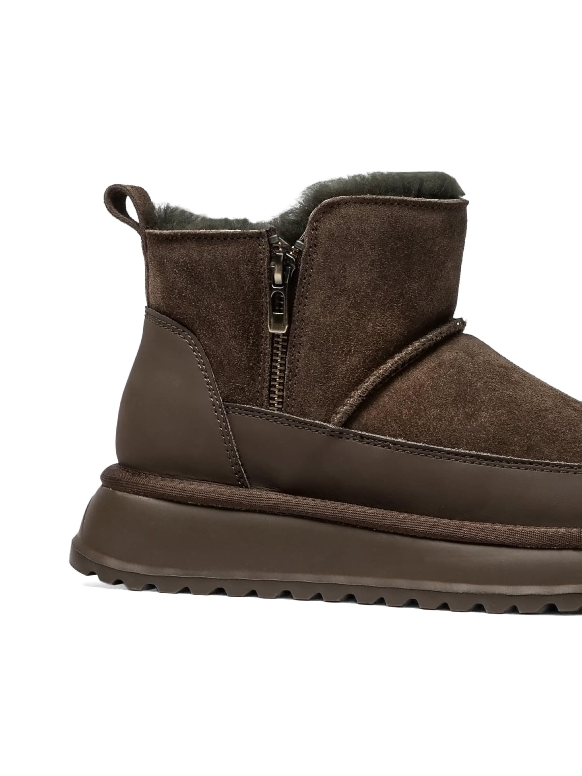 L'Arte Milano Boots in Brown