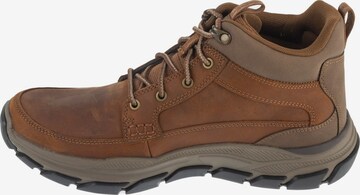 SKECHERS Veterboots 'Skechers Respected - Esmont' in Bruin: voorkant
