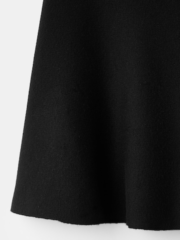 MANGO Spódnica w kolorze czarny