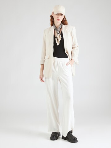 Wide Leg Pantalon 'FALAKKA' b.young en blanc