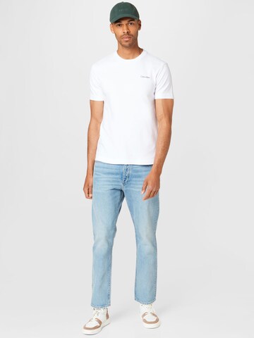 T-Shirt Calvin Klein en blanc