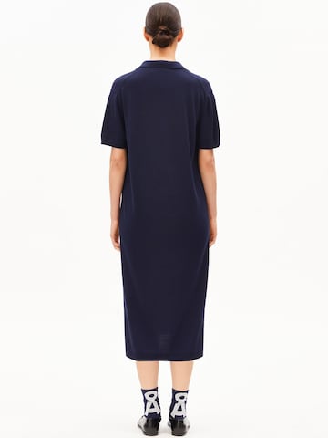 Robes en maille ARMEDANGELS en bleu