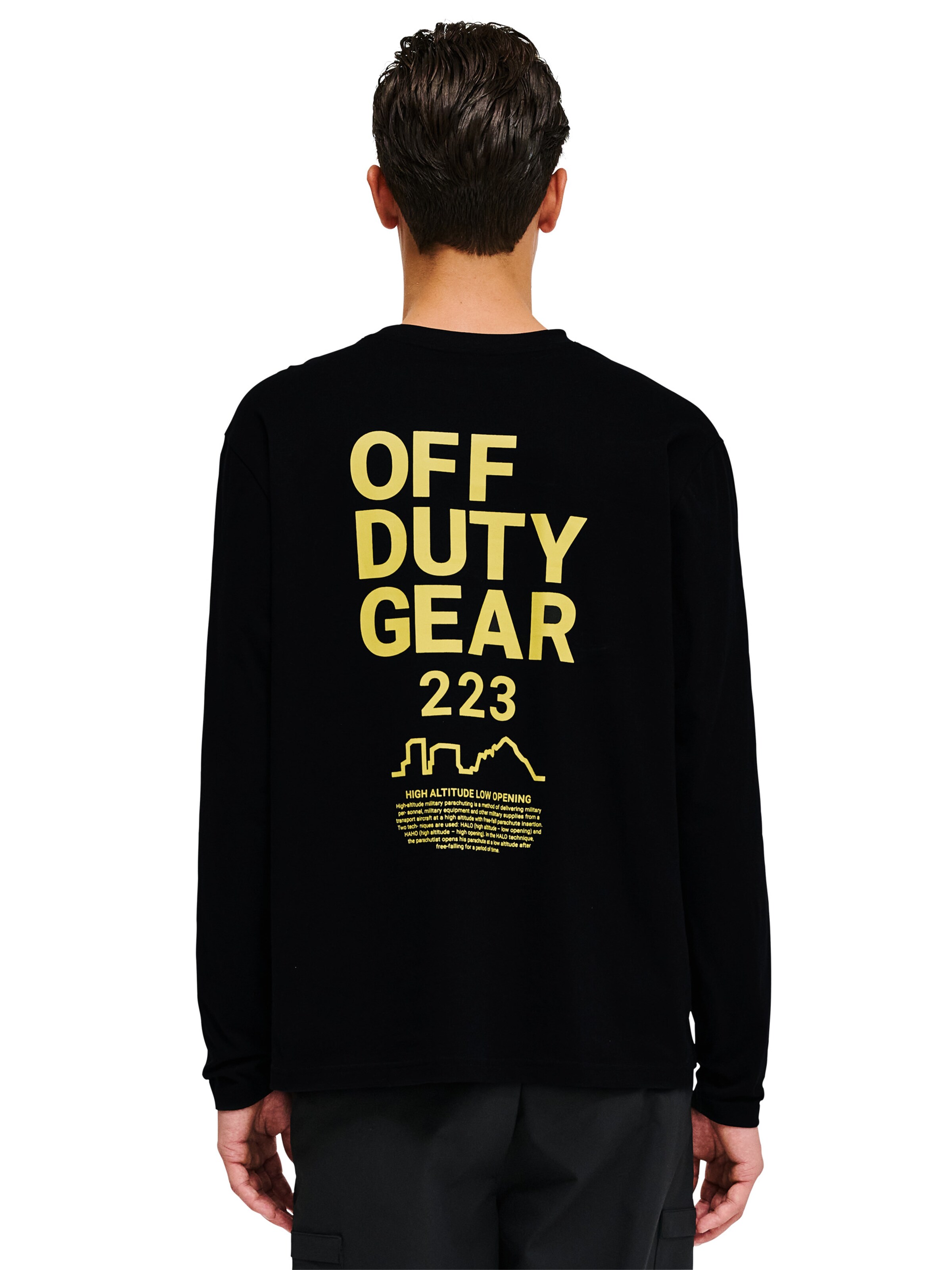 T-Shirt HALO en noir : devant