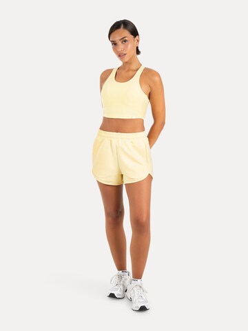 Haut de sport ' Sorea ' Smilodox en jaune