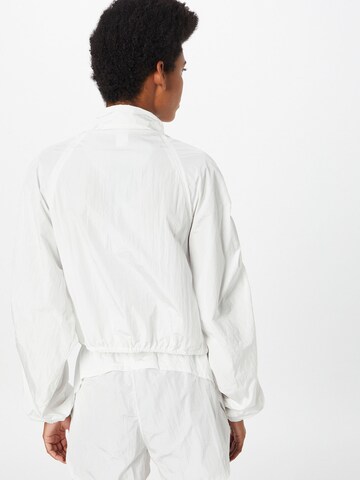 Veste de sport 'PARACHUTE' Onzie en blanc