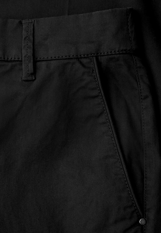 STREET ONE Loose fit Pleated Pants in Black