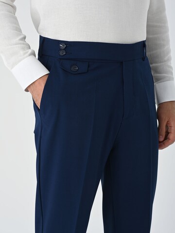 Antioch Tapered Pleat-Front Pants in Blue
