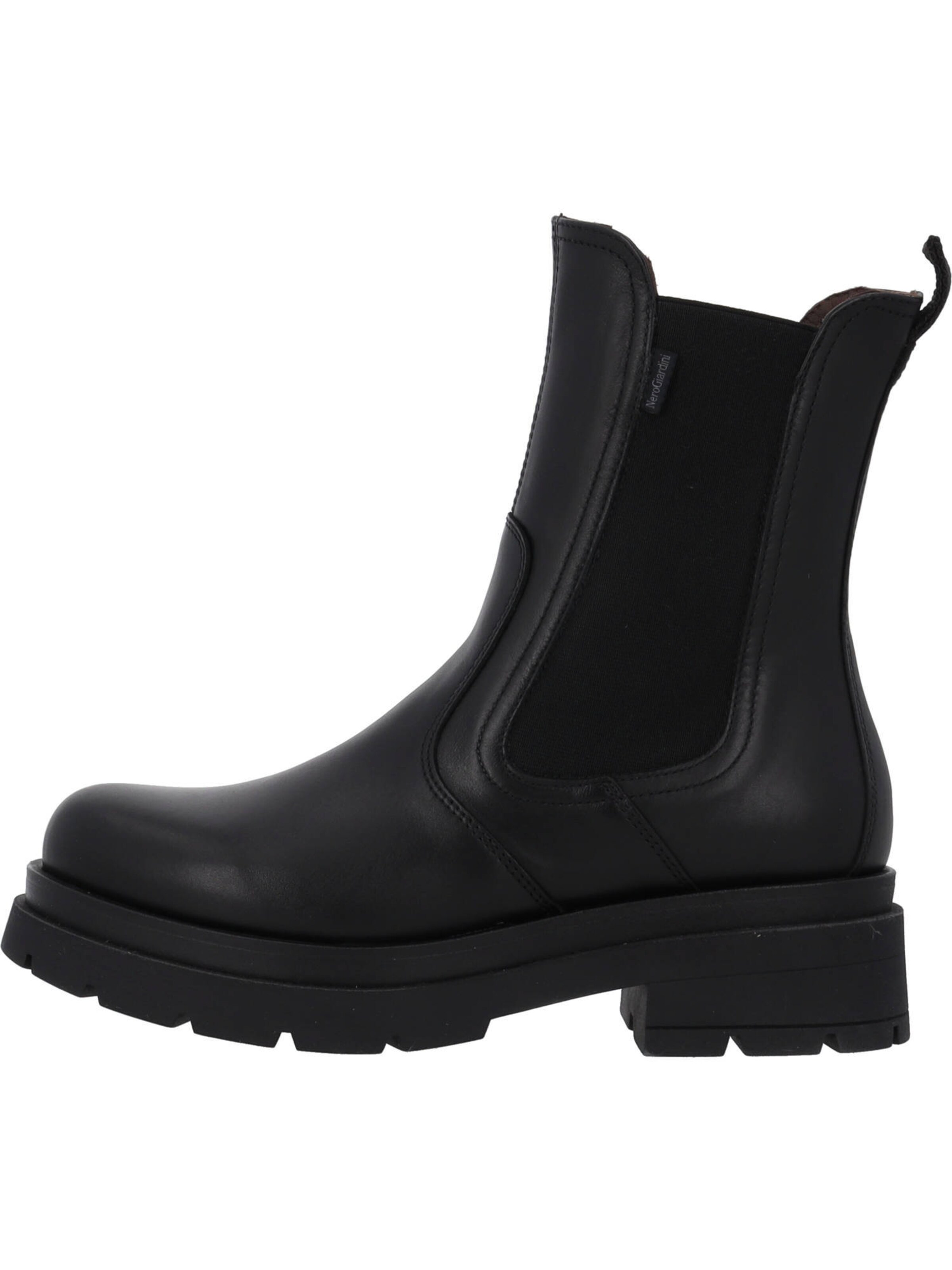 Boots chelsea di Nero Giardini in nero