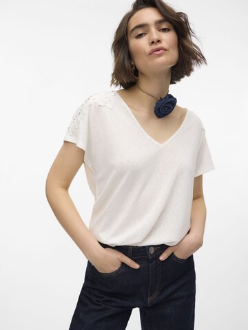 T-shirt 'Ilsa' VERO MODA en blanc