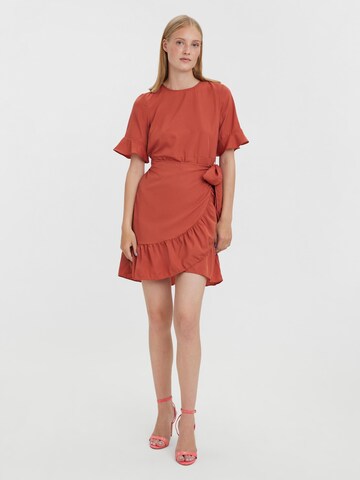 VERO MODA - Vestido 'Henna' em vermelho