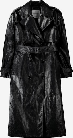 Bershka Between-seasons coat in Black: front