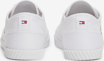 TOMMY HILFIGER Sneaker in Weiß