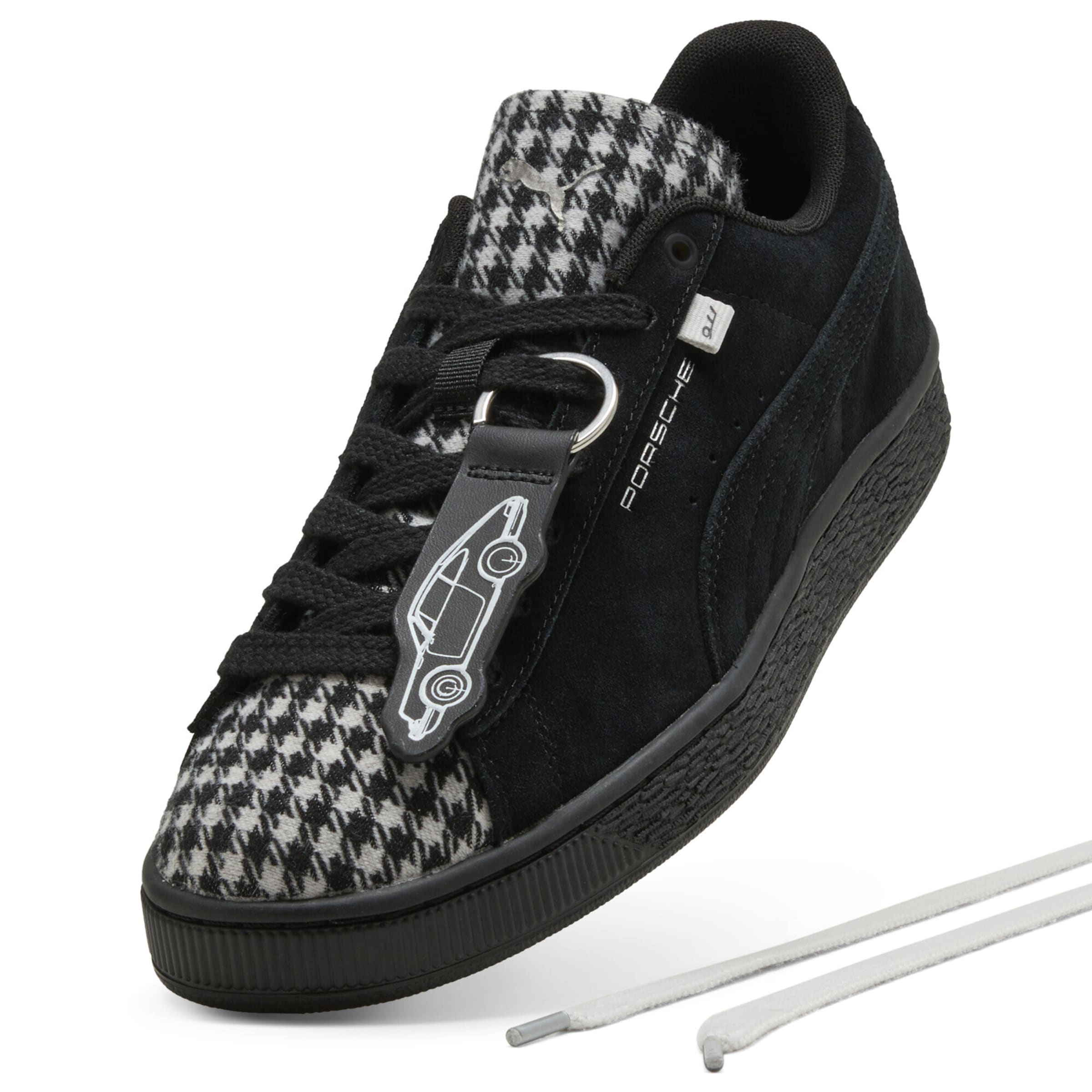 PUMA Platform trainers 'Porsche Legacy Suede Classic' in Black