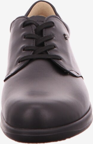 Finn Comfort Lace-Up Shoes in Black