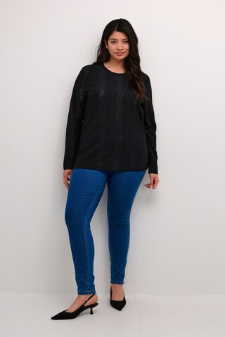 KAFFE CURVE Blouse 'Celina' in Zwart
