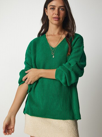 Happiness İstanbul Sweater in Green