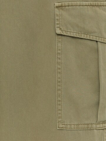 Loosefit Pantalon cargo Pull&Bear en vert