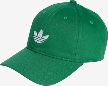 ADIDAS ORIGINALS Czapka z daszkiem 'Adicolor Classic Trefoil' w kolorze zielony: przód