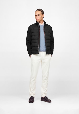 TOMMY HILFIGER Prehodna jakna | modra barva