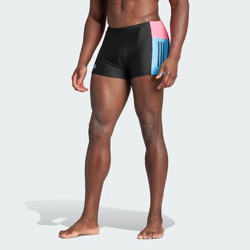 Pantaloncini sportivi da bagno di ADIDAS PERFORMANCE in nero: frontale