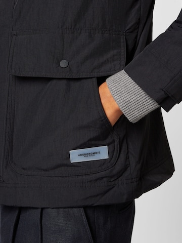 Abercrombie & Fitch Between-season jacket in Blue