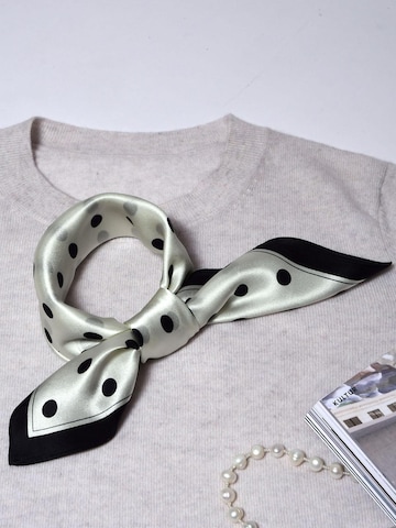 MayTree Scarf 'Seidentuch Punkte klein' in White