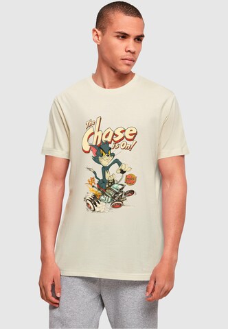 ABSOLUTE CULT T-Shirt 'Tom And Jerry - The Chase Is On' in Beige: Vorderseite