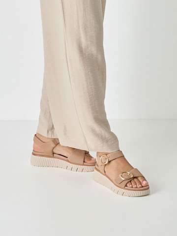 Sandales à lanières Tamaris en marron