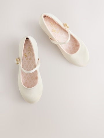 Next Ballerina värissä valkoinen
