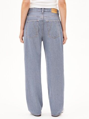 ARMEDANGELS Loosefit Jeans 'HAAYI' in Blau