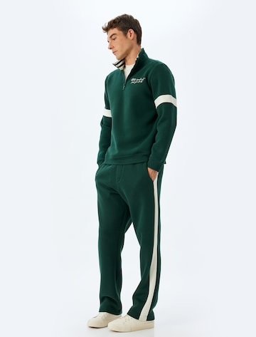 Koton Regular Broek in Groen