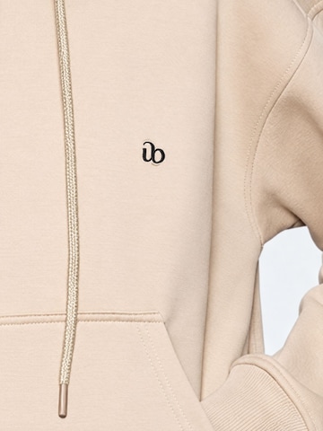 Grimelange Sweatshirt‌‌‌‌ in Beige